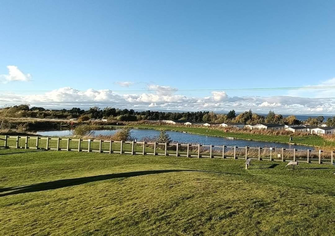 Emi'S Caravan Port Seton エクステリア 写真